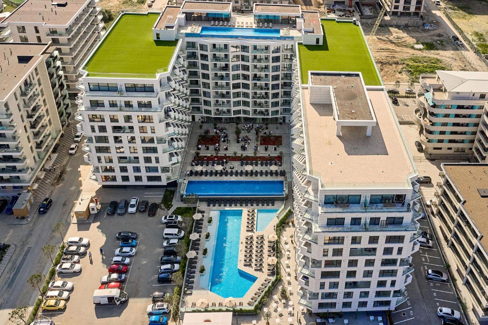 Summer Residence Apartment In Infinity Beach Resort - Parking Mamaia Exterior photo